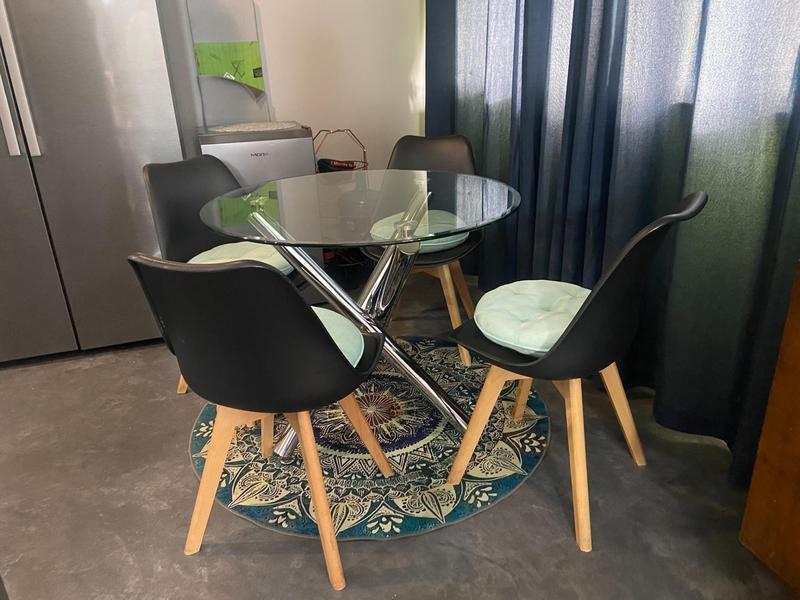 3 Bedroom Property for Sale in Oakdale Western Cape